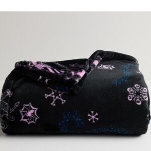 Disney Nightmare Before Christmas Oversized Plush Throw 5ftx6ft NWT